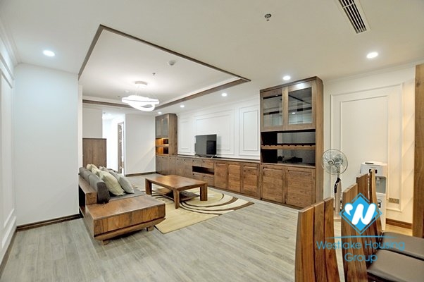 1 bedroom apartment with large area for rent in the center of Hai Ba Trung district