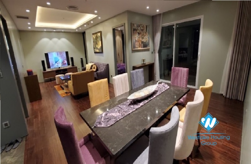 New 3-Bedrooms apartment for rent at Aqual Central 44 Yen Phu