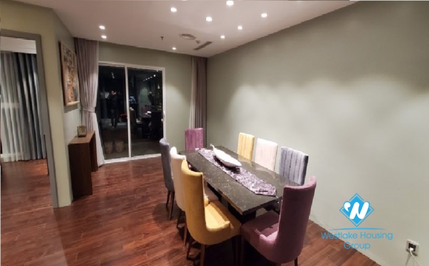 New 3-Bedrooms apartment for rent at Aqual Central 44 Yen Phu