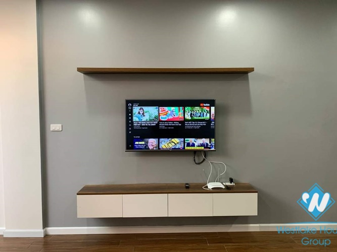 A nicely two bedrooms apartment for rent in Lac Long Quan, Tay Ho