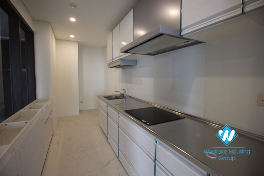 Basic furnished 3 bedroom apartment for rent at Aqual Central 44 Yen Phu