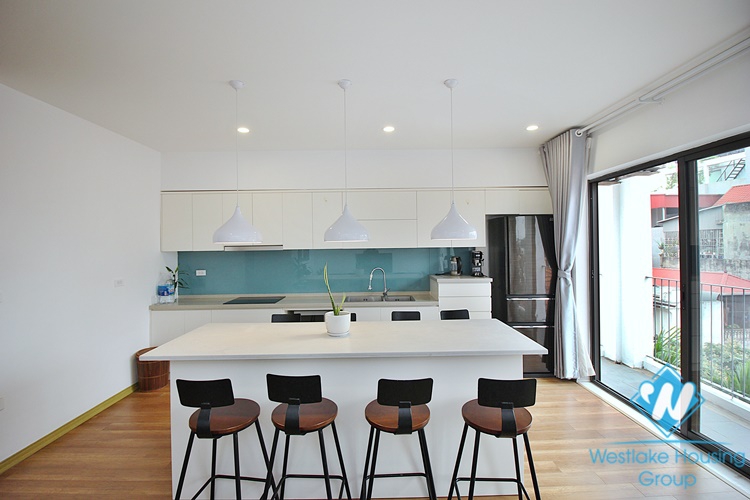 Modern and open 3 bedroom apartment for rent in Tay Ho, Hanoi
