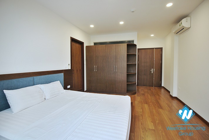 Beautiful  and good quality 2-bedrooms  apartment on Xuan Dieu street, Tay Ho