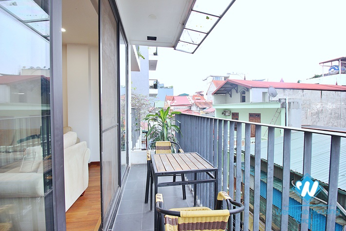 Beautiful  and good quality 2-bedrooms  apartment on Xuan Dieu street, Tay Ho