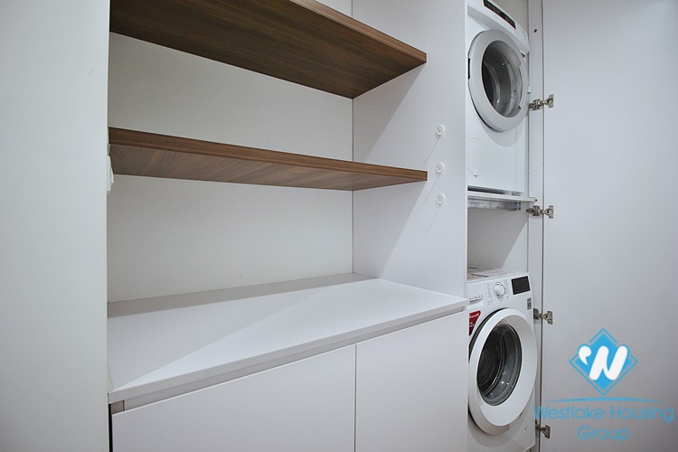 A brightly serviced apartment for rent in Tay Ho area