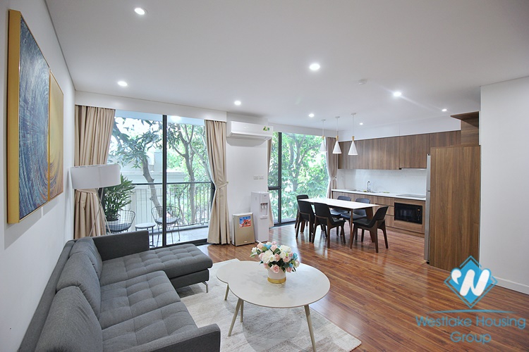 A brightly serviced apartment for rent in Tay Ho area