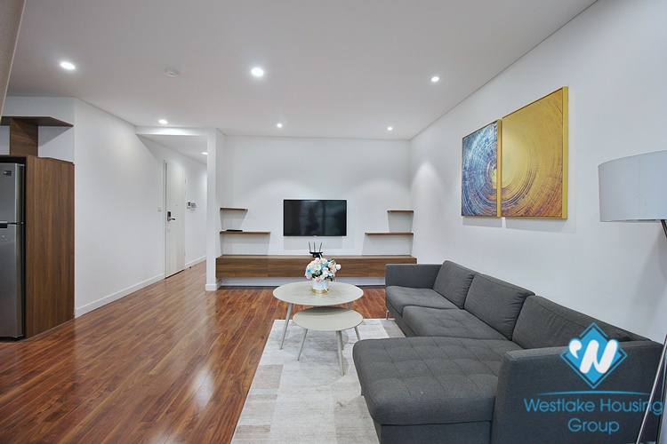 A brightly serviced apartment for rent in Tay Ho area