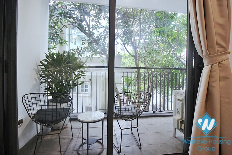 A brightly serviced apartment for rent in Tay Ho area