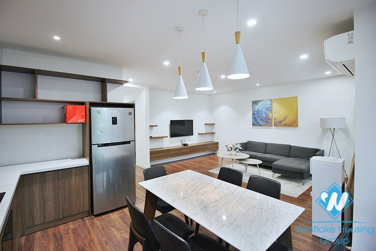 A brightly serviced apartment for rent in Tay Ho area