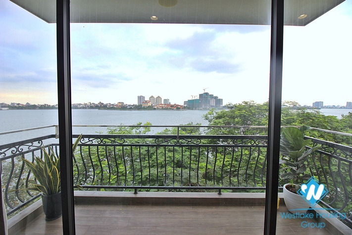 Lake -view with lovely balcony studio for rent on Nhat Chieu
