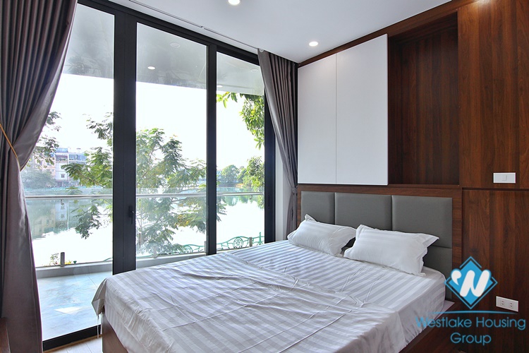 Lake view one bedroom apartment for rent in Yen Hoa street, Tay Ho