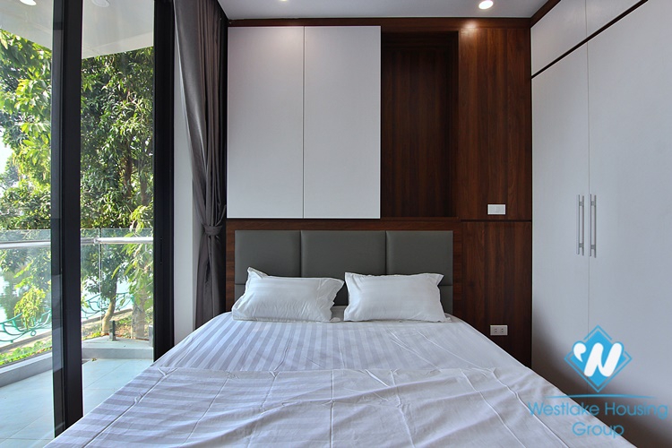 Lake view one bedroom apartment for rent in Yen Hoa street, Tay Ho