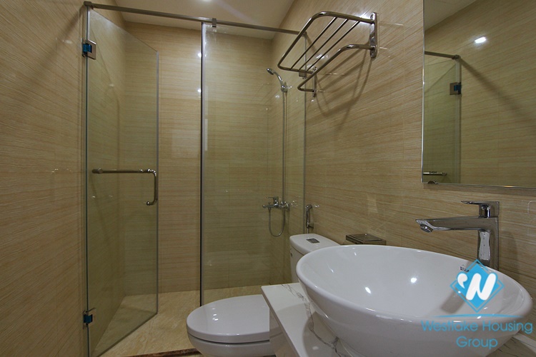 Lake view one bedroom apartment for rent in Yen Hoa street, Tay Ho