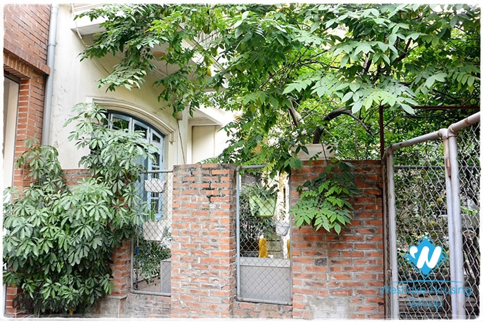 An affordable 3 bedroom house for rent in Doi can, Ba dinh, Hanoi