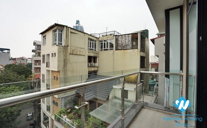 A beautiful and affordable studio for rent in Truc bach area