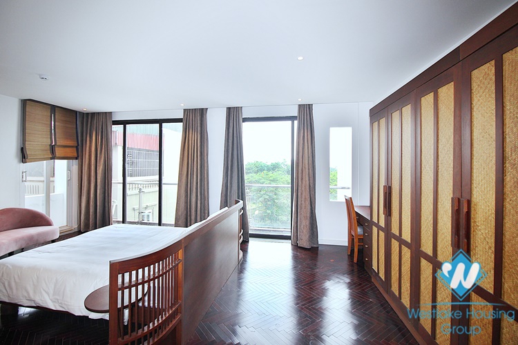 Renovated 4 bedrooms apartment for rent in Xom Phu - Dang Thai Mai, Tay Ho