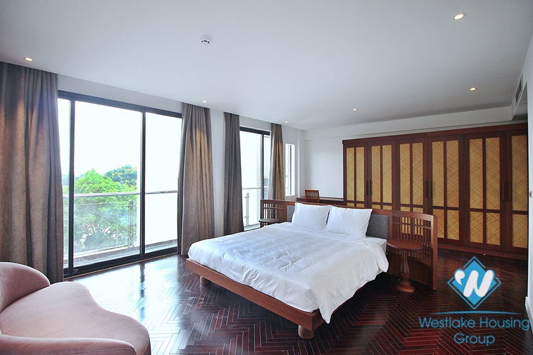 Renovated 4 bedrooms apartment for rent in Xom Phu - Dang Thai Mai, Tay Ho