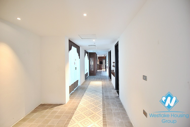 Renovated 4 bedrooms apartment for rent in Xom Phu - Dang Thai Mai, Tay Ho