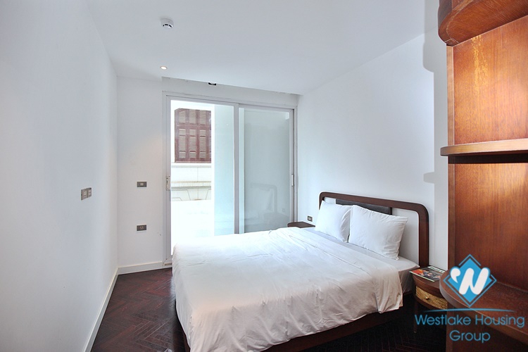 Renovated 4 bedrooms apartment for rent in Xom Phu - Dang Thai Mai, Tay Ho