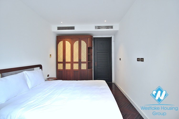 Renovated 4 bedrooms apartment for rent in Xom Phu - Dang Thai Mai, Tay Ho