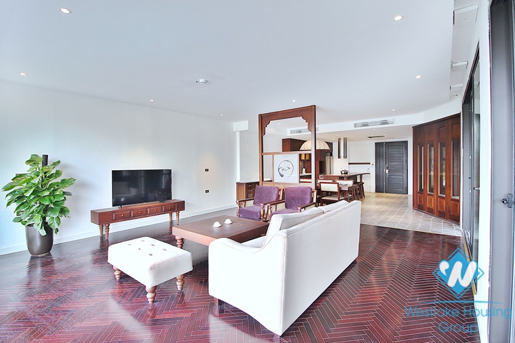 Renovated 4 bedrooms apartment for rent in Xom Phu - Dang Thai Mai, Tay Ho