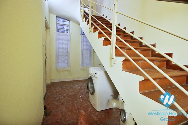 Renovated three bedrooms house for rent in Tu Hoa, Tay Ho