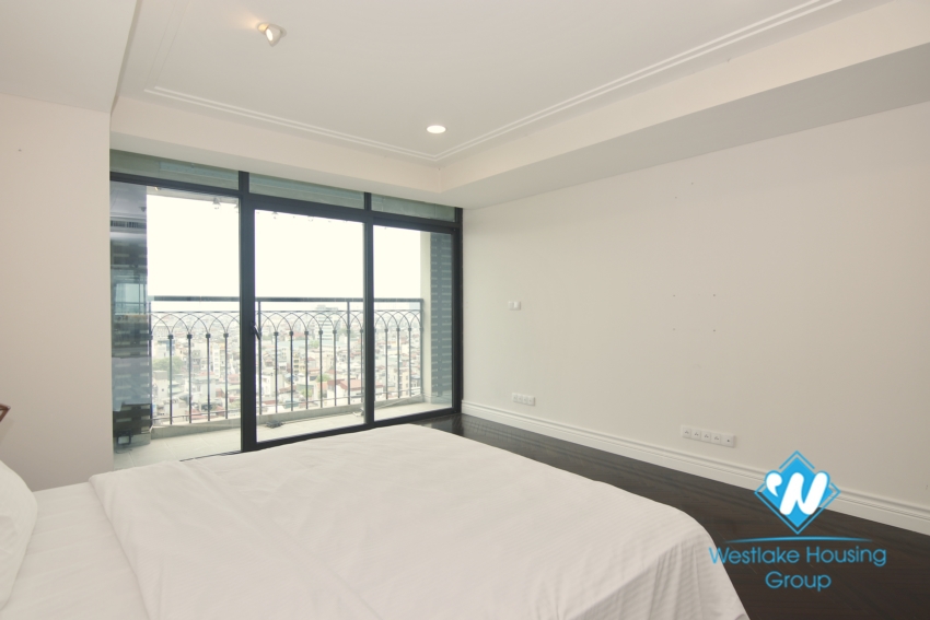 Serviced apartment for rent with three bedrooms in Hoang Thanh Tower, Hai Ba Trung