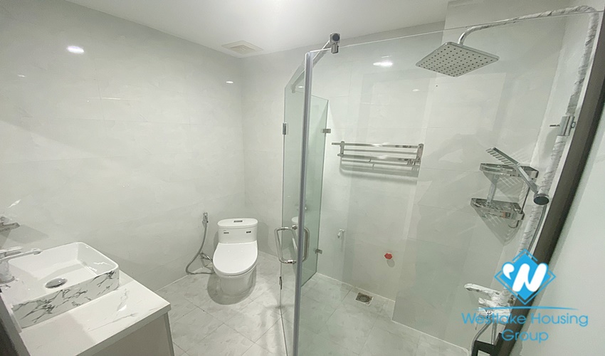 Beautiful 4 bedroom house with for rent in Start lake, Tay Ho, Hanoi