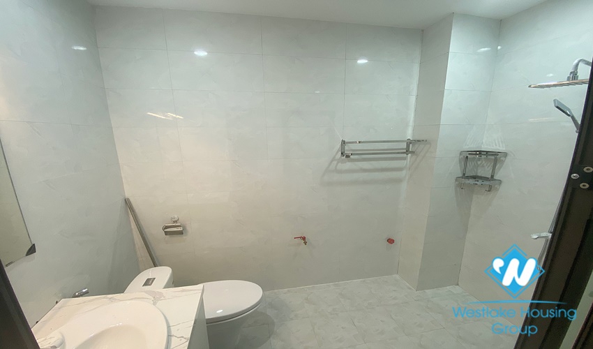 Beautiful 4 bedroom house with for rent in Start lake, Tay Ho, Hanoi
