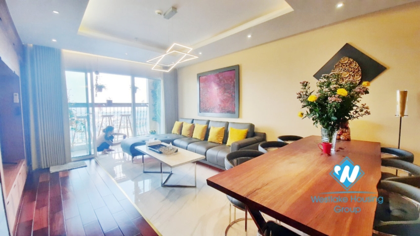 Two bedroom apartment for rent in Hanoi Aqua Central 44 Yen Phu