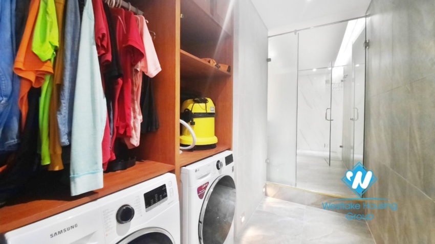 Two bedroom apartment for rent in Hanoi Aqua Central 44 Yen Phu