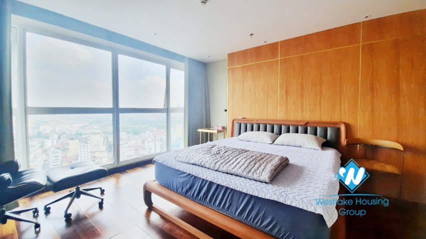 Two bedroom apartment for rent in Hanoi Aqua Central 44 Yen Phu