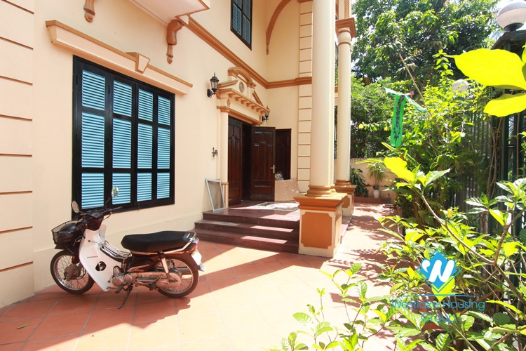 Beautiful house for rent in Dang Thai Mai alley, quite and full of natural light