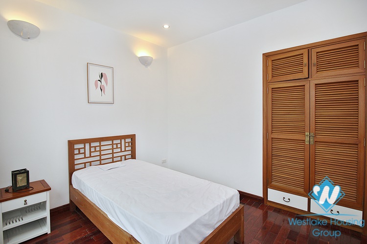 Renovated two bedrooms apartment for rent in Quang An, Tay Ho