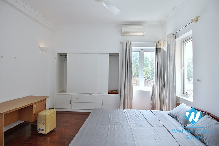 A super good deal for 2 bedroom apartment for rent in Tay ho, Ha noi