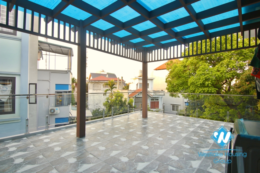 Three bedroom house for rent in Ngoc Thuy near French international school.
