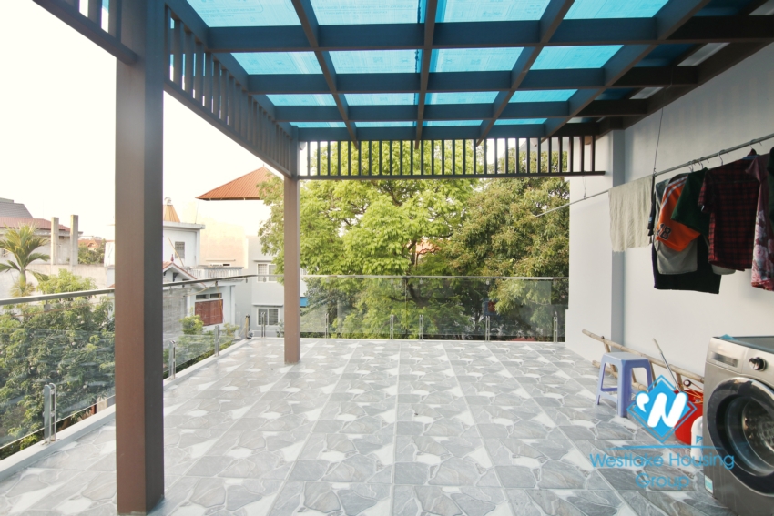 Three bedroom house for rent in Ngoc Thuy near French international school.