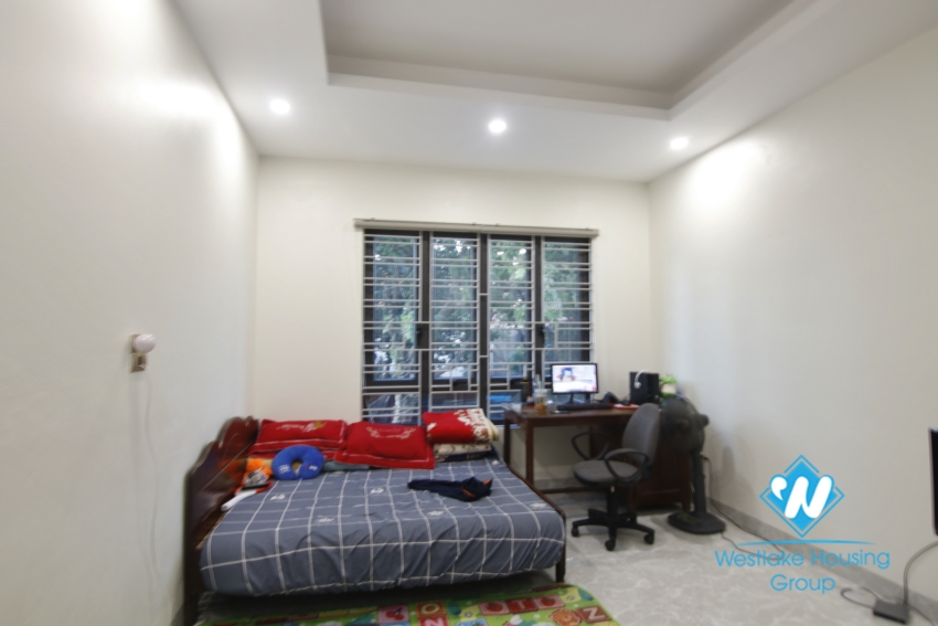 Three bedroom house for rent in Ngoc Thuy near French international school.