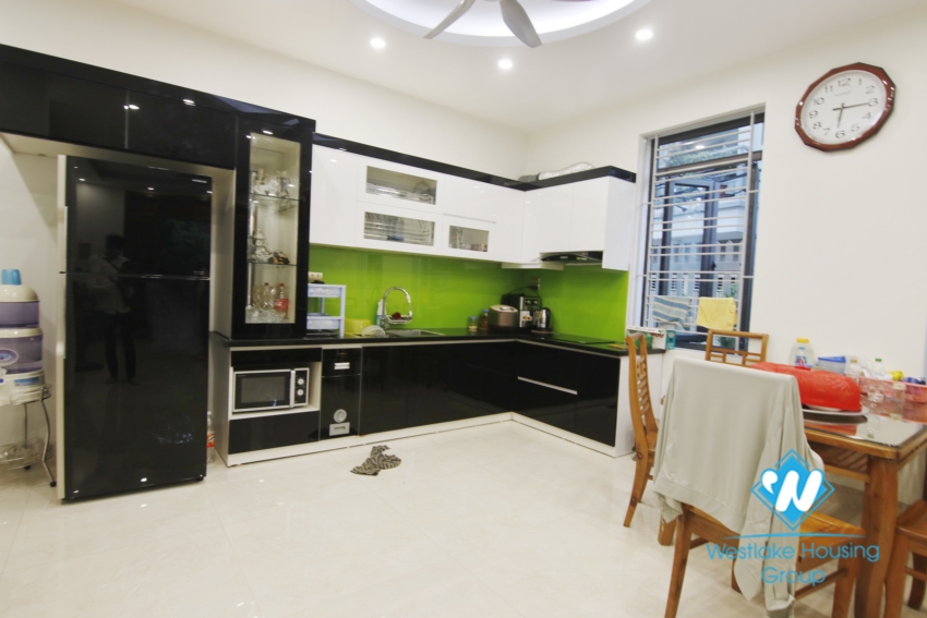 Three bedroom house for rent in Ngoc Thuy near French international school.