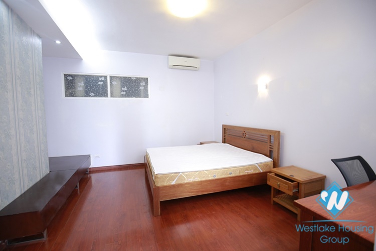 A pretty four bedrooms house for rent in Dang Thai Mai area, Tay Ho