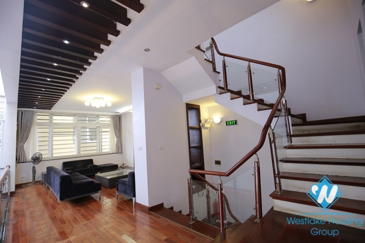 A pretty four bedrooms house for rent in Dang Thai Mai area, Tay Ho