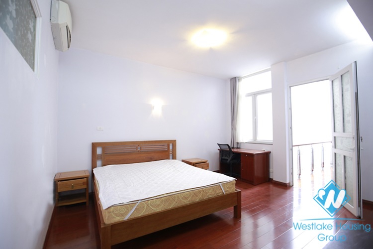 A pretty four bedrooms house for rent in Dang Thai Mai area, Tay Ho