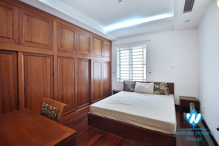 Gorgeous 2 bedrooms apartment for rent with lake view in Tay Ho, Hanoi 