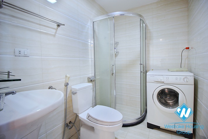 Gorgeous 2 bedrooms apartment for rent with lake view in Tay Ho, Hanoi 
