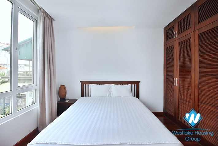 Lakeside three bed apartment for rent in Tay Ho, Hanoi