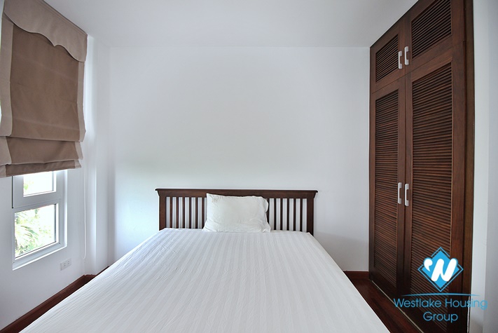 Lakeside three bed apartment for rent in Tay Ho, Hanoi