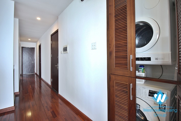 Lakeside three bed apartment for rent in Tay Ho, Hanoi