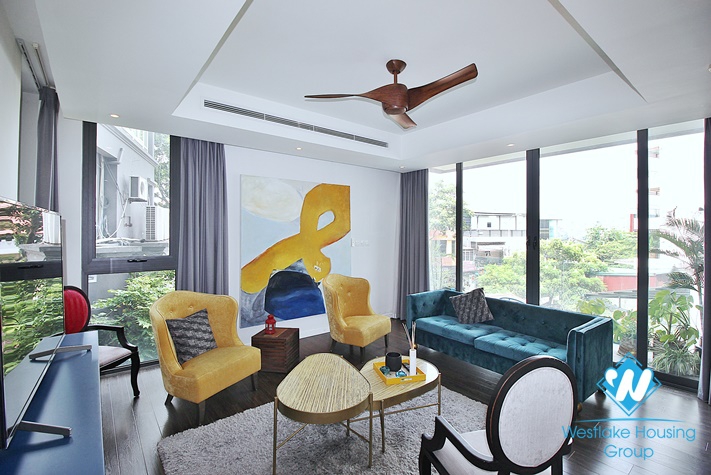 Super stylish and modern apartment for rent on Xuan Dieu, Tay Ho