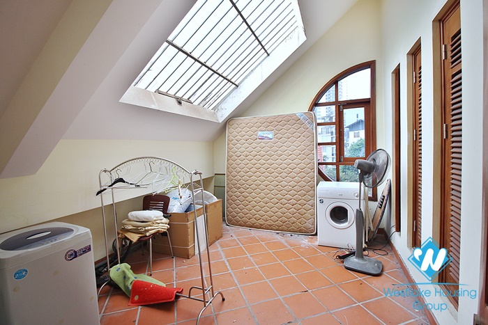 A  nice house for rent in To ngoc van, Tay ho, Hanoi