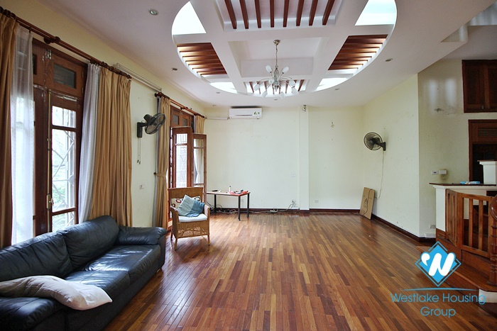 A  nice house for rent in To ngoc van, Tay ho, Hanoi